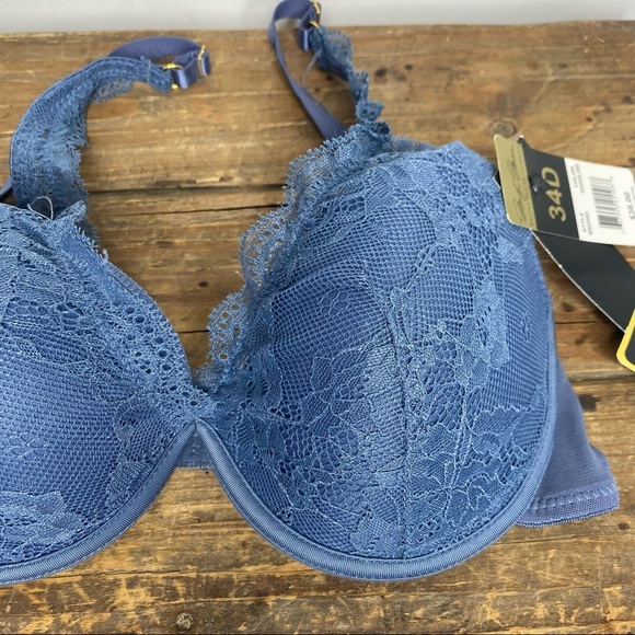 Marilyn Monroe New Blue Lace Bra - Picture 2 of 5